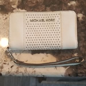 Michael Kors wristlet